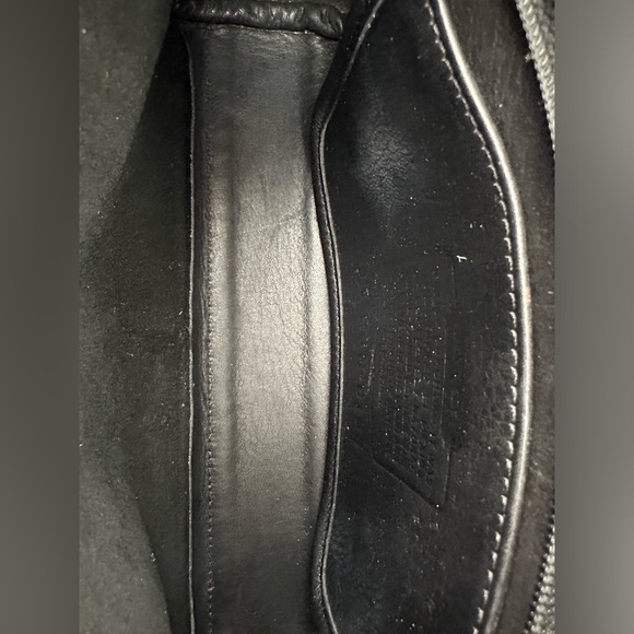 Vintage Coach Leather Crossbody Bag 9154 - Picture 8 of 10